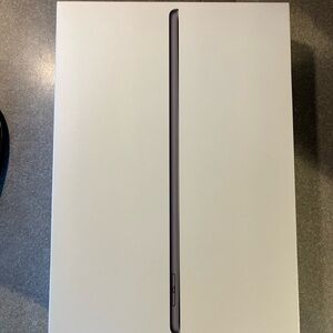 Apple iPad 64GB Gray 9th Generation EMPTY BOX ONLY MK2K3Ll/A